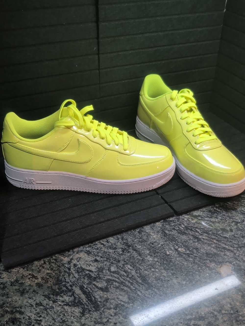 Nike Air Force 1 '07 LV8 UV Neon Yellow Low-Top Sneakers